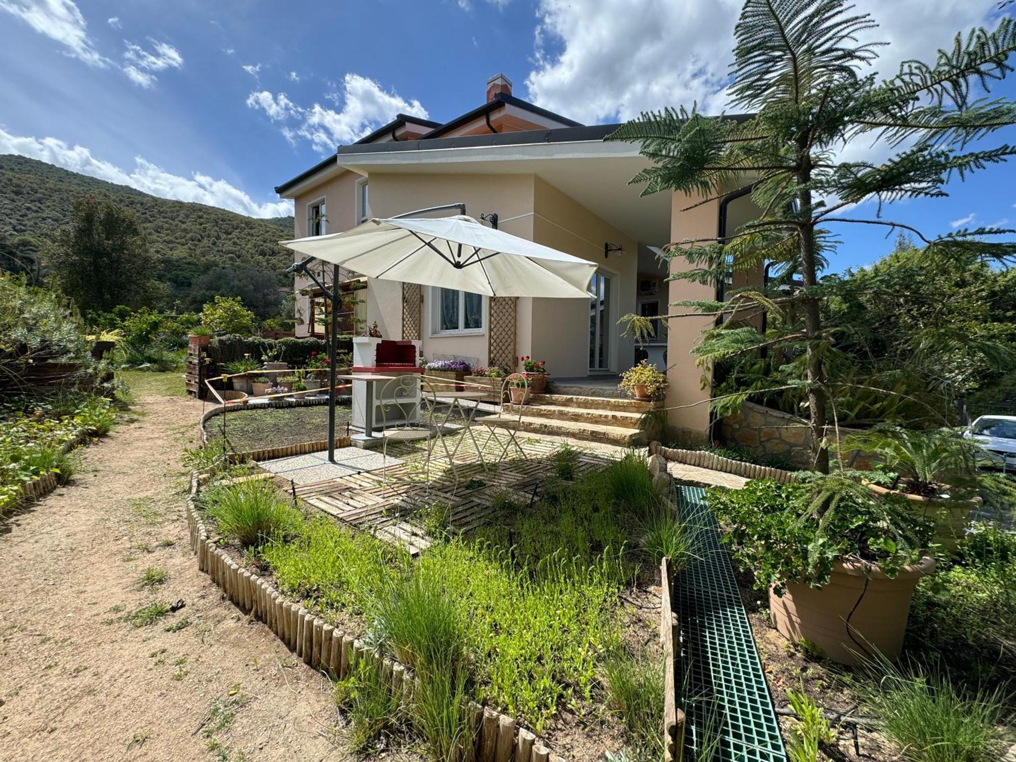 Villa Dei Fiori - Casa Vacanza 卡波特拉 外观 照片